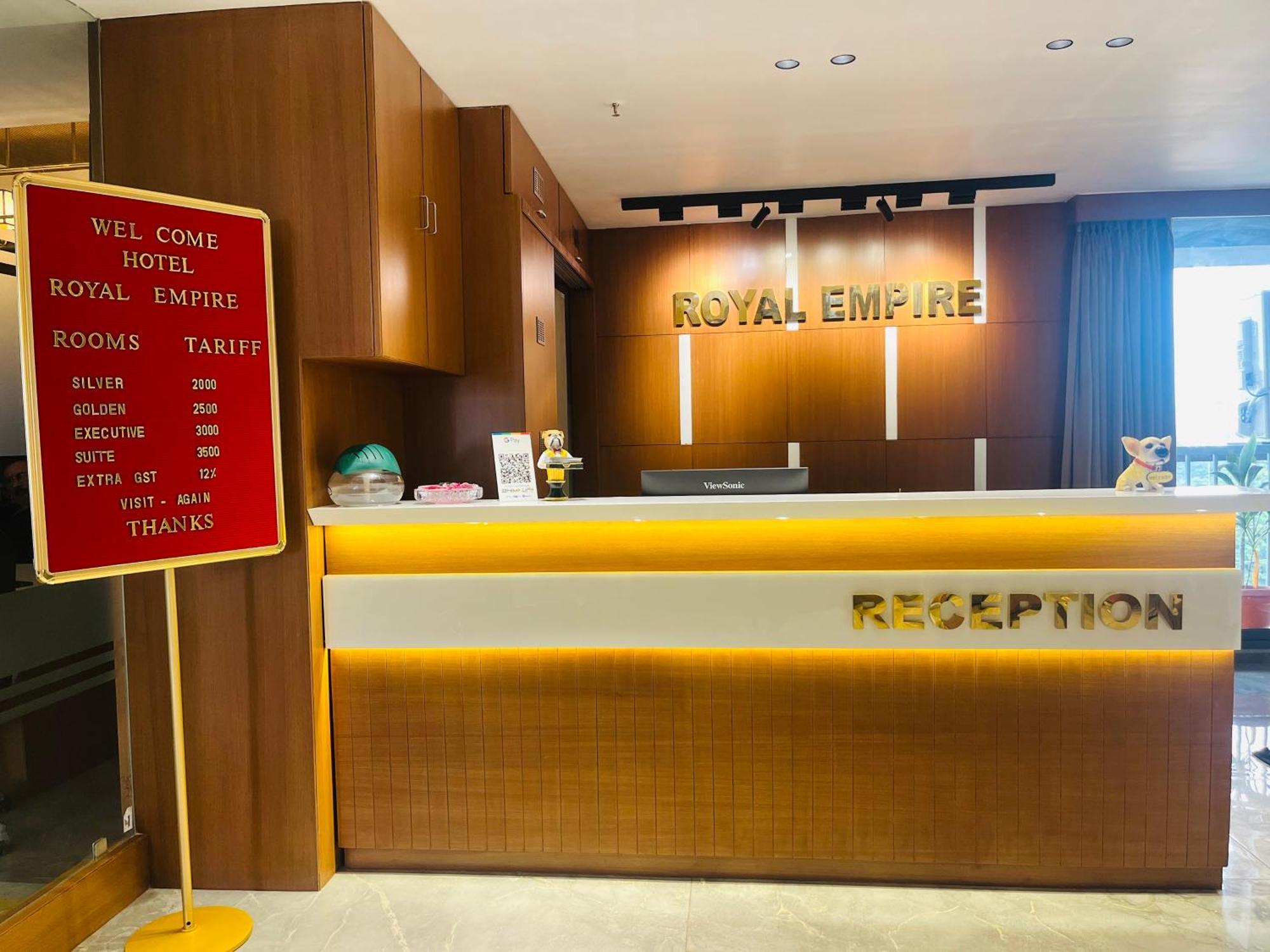 Hotel Royal Empire Gandhinagar Exterior foto